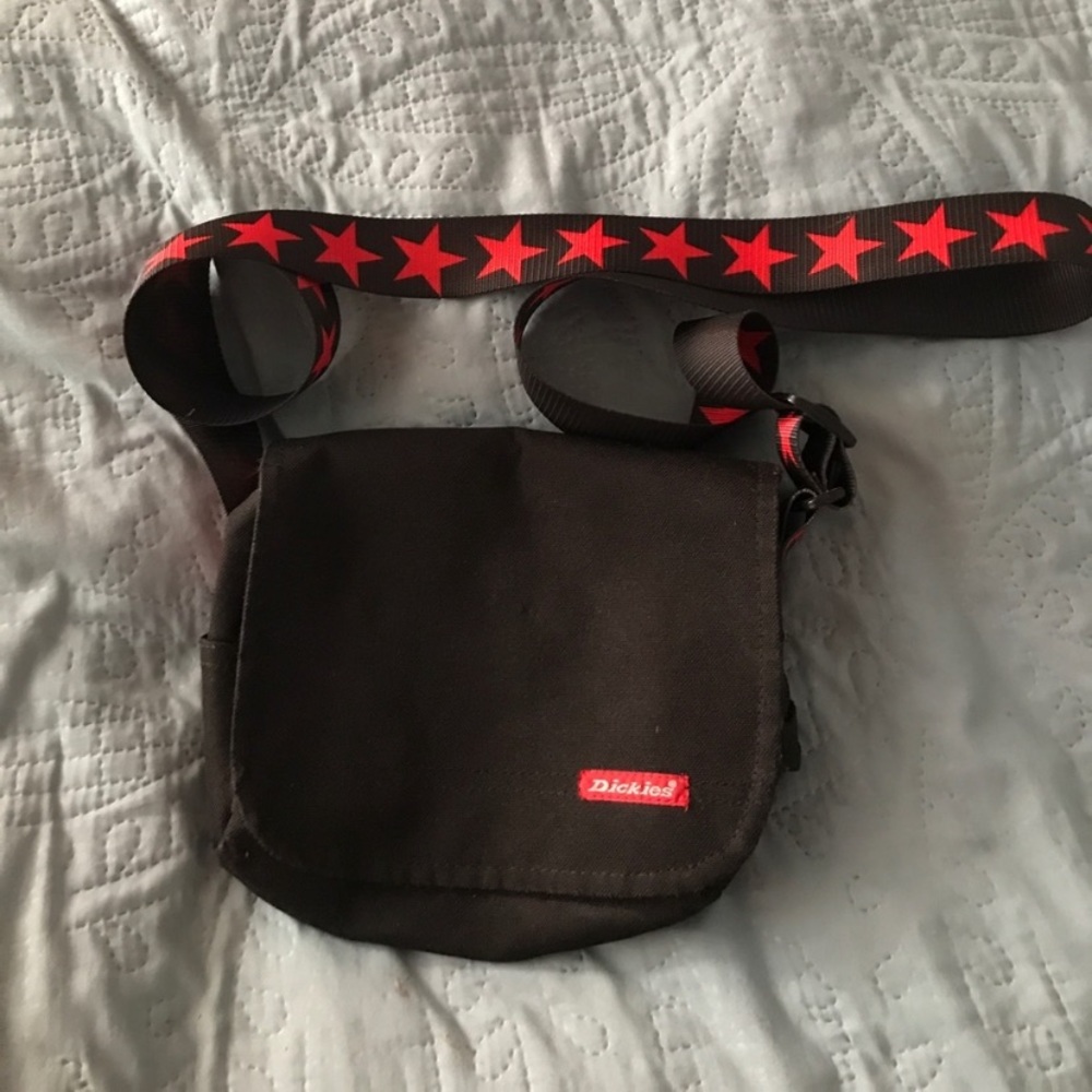 ISO ( in search of ) dickies star bag